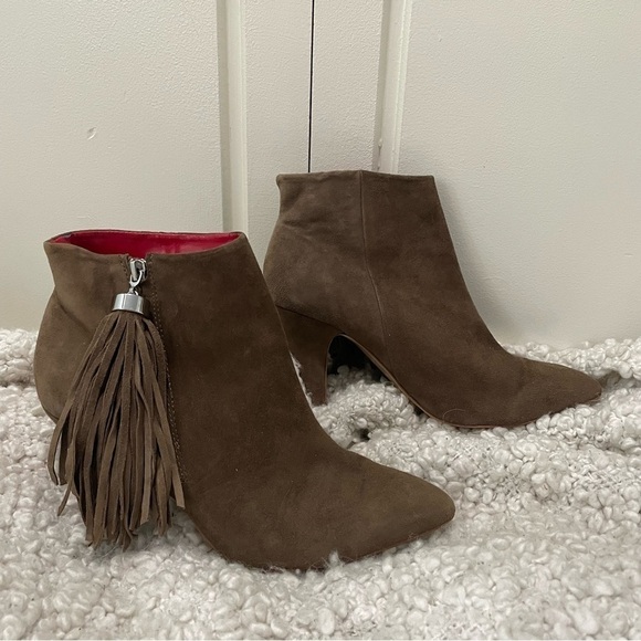 Charles Jourdan Paris Leather and Suede Tassel Heeled Boots 9 - Picture 1 of 8